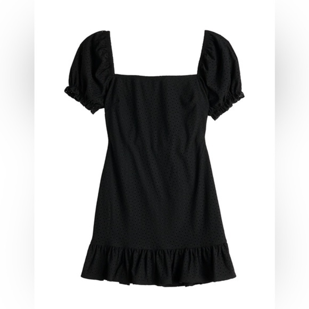Juniors' Speechless Eyelet Ruffle Hem Bodycon Dress